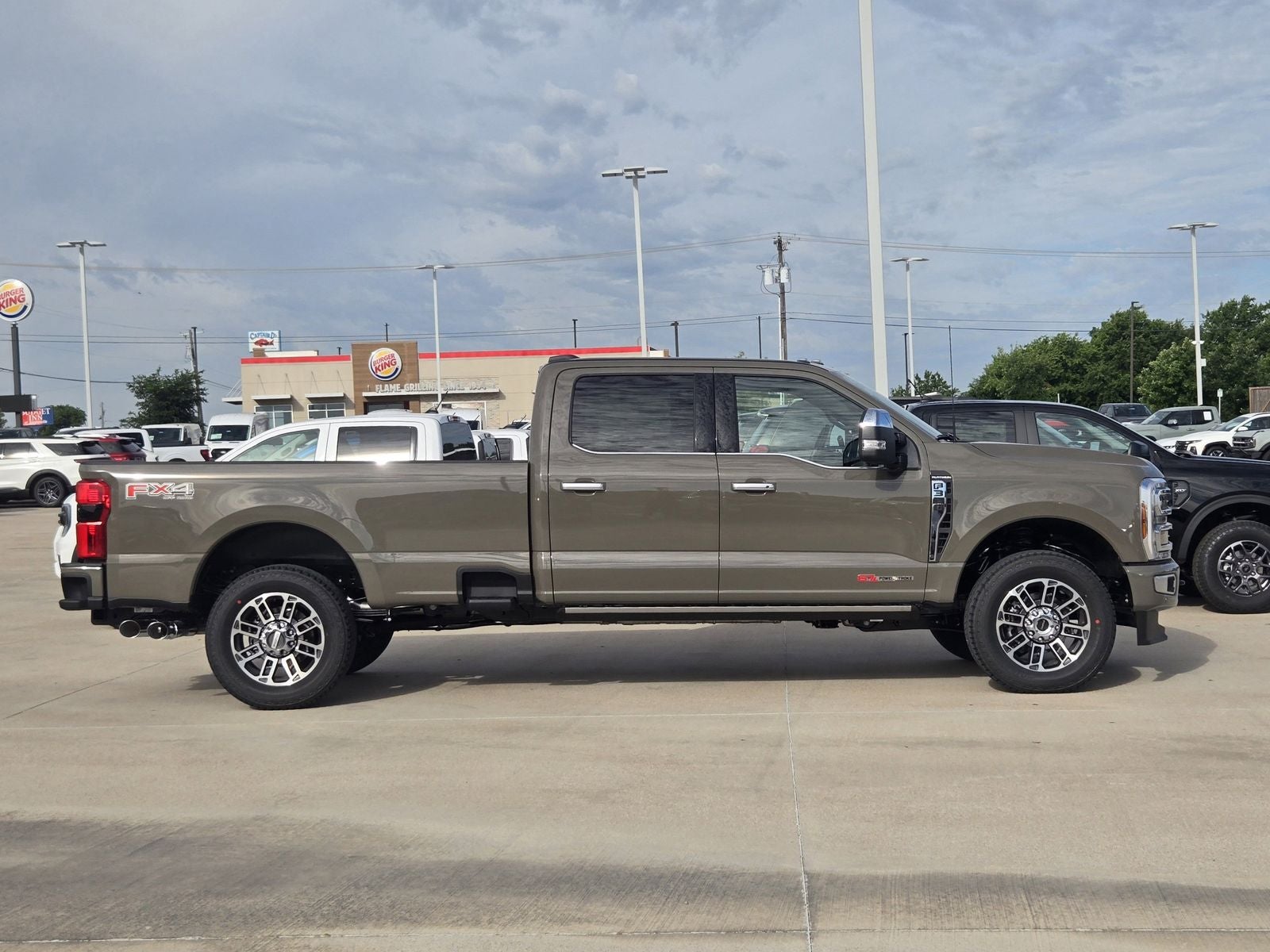 2026 Ford F-350SD Platinum