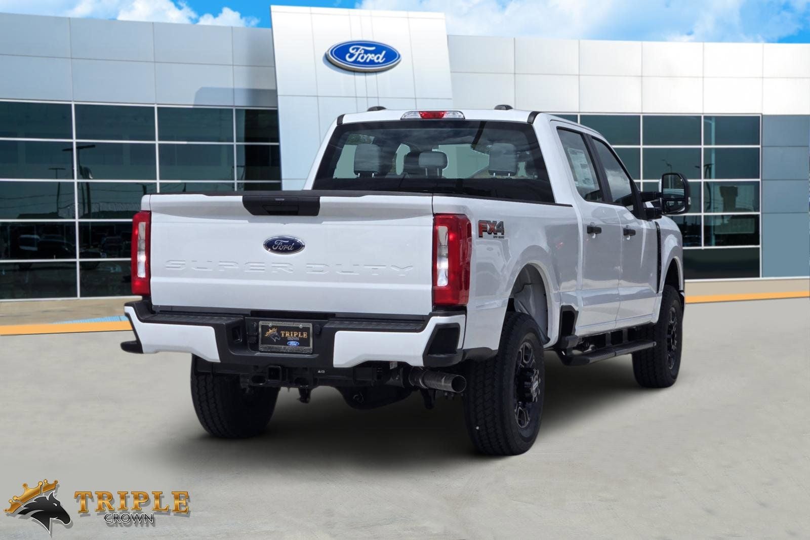 2026 Ford F-350SD Lariat