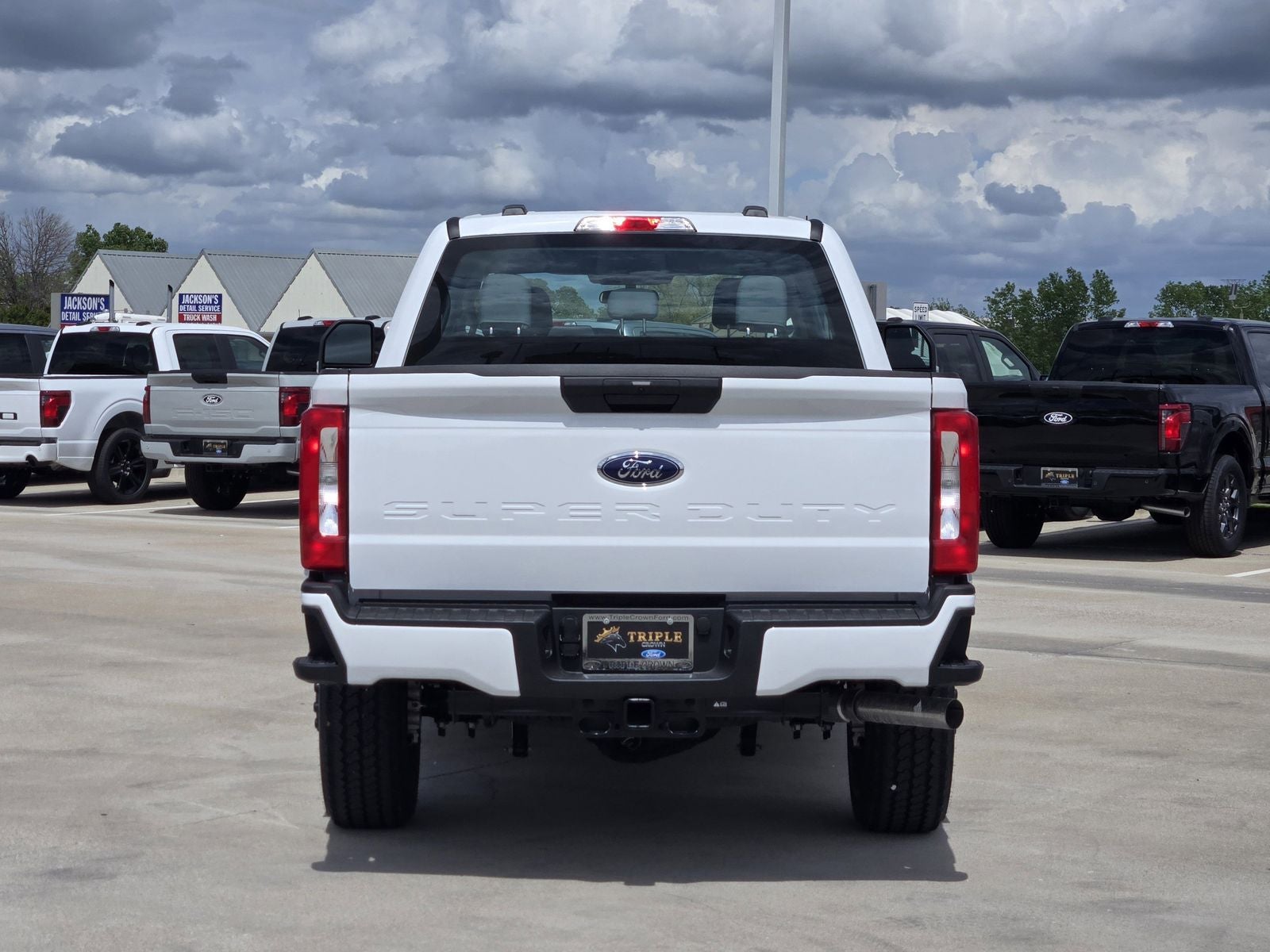 2026 Ford F-350SD Lariat