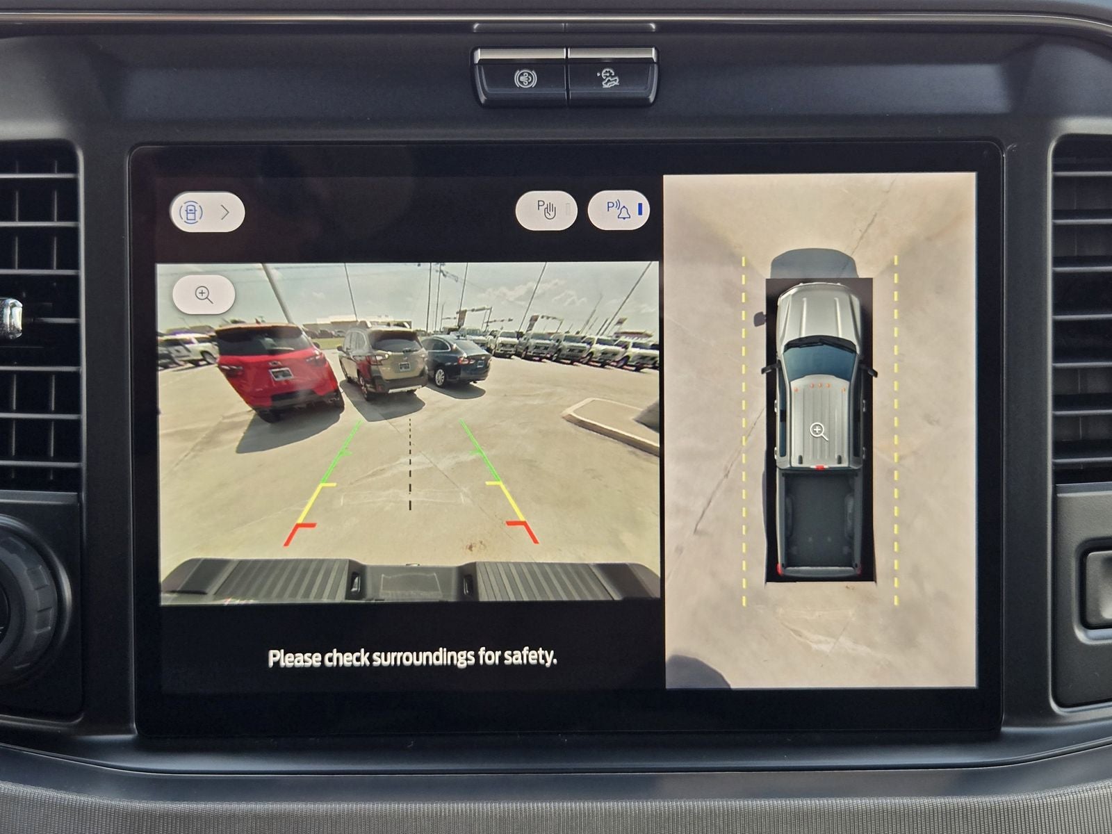 2025 Ford F-350SD Platinum DRW