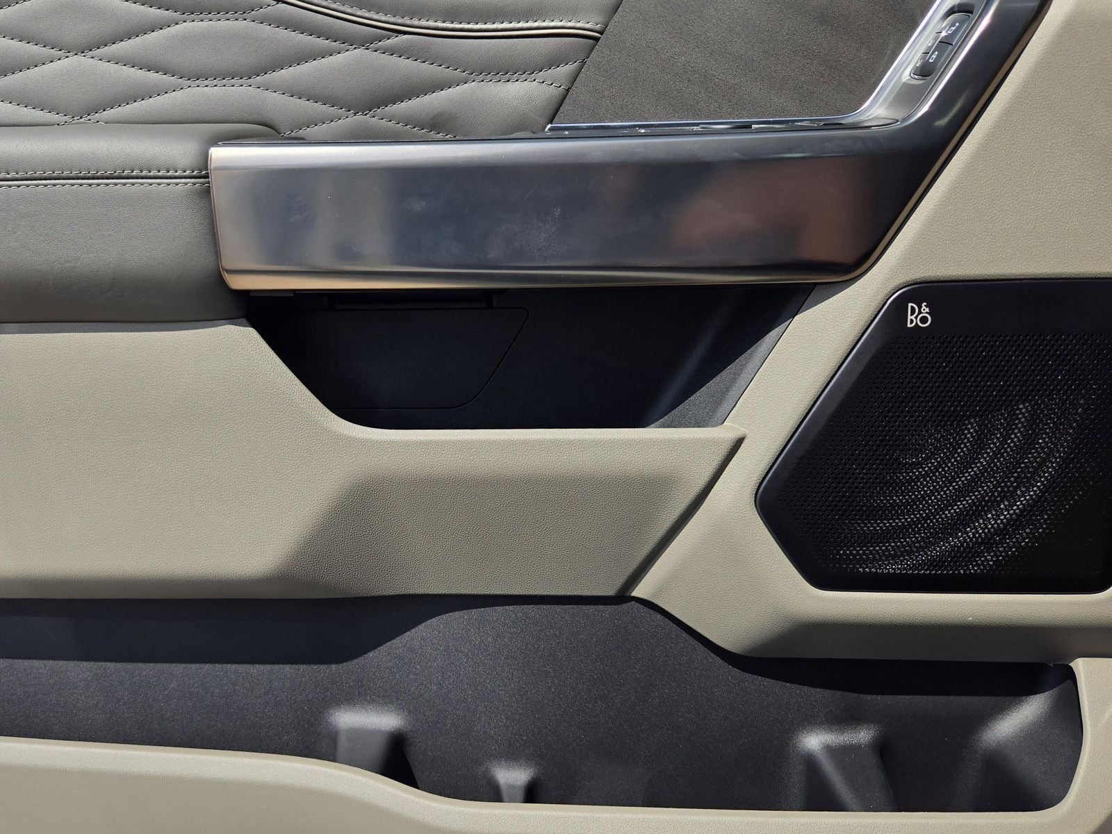 2025 Ford F-350SD Platinum DRW