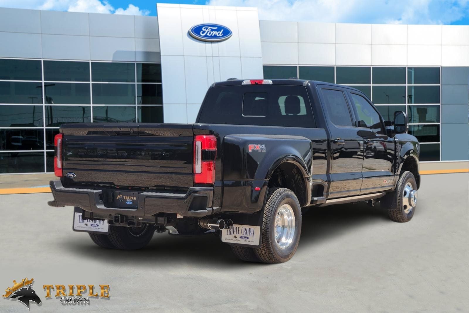 2026 Ford F-350SD Platinum DRW