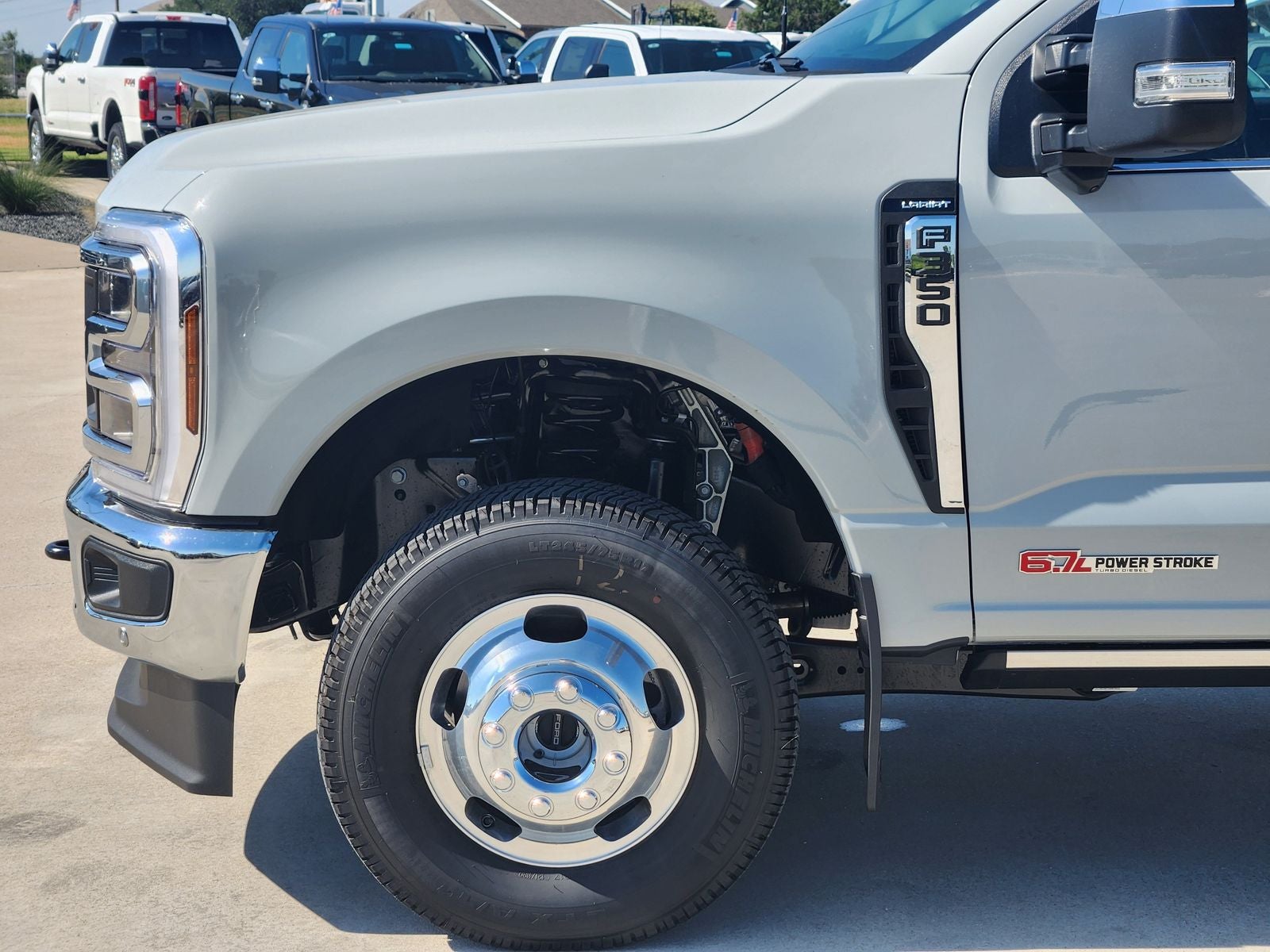 2026 Ford F-350SD Lariat DRW