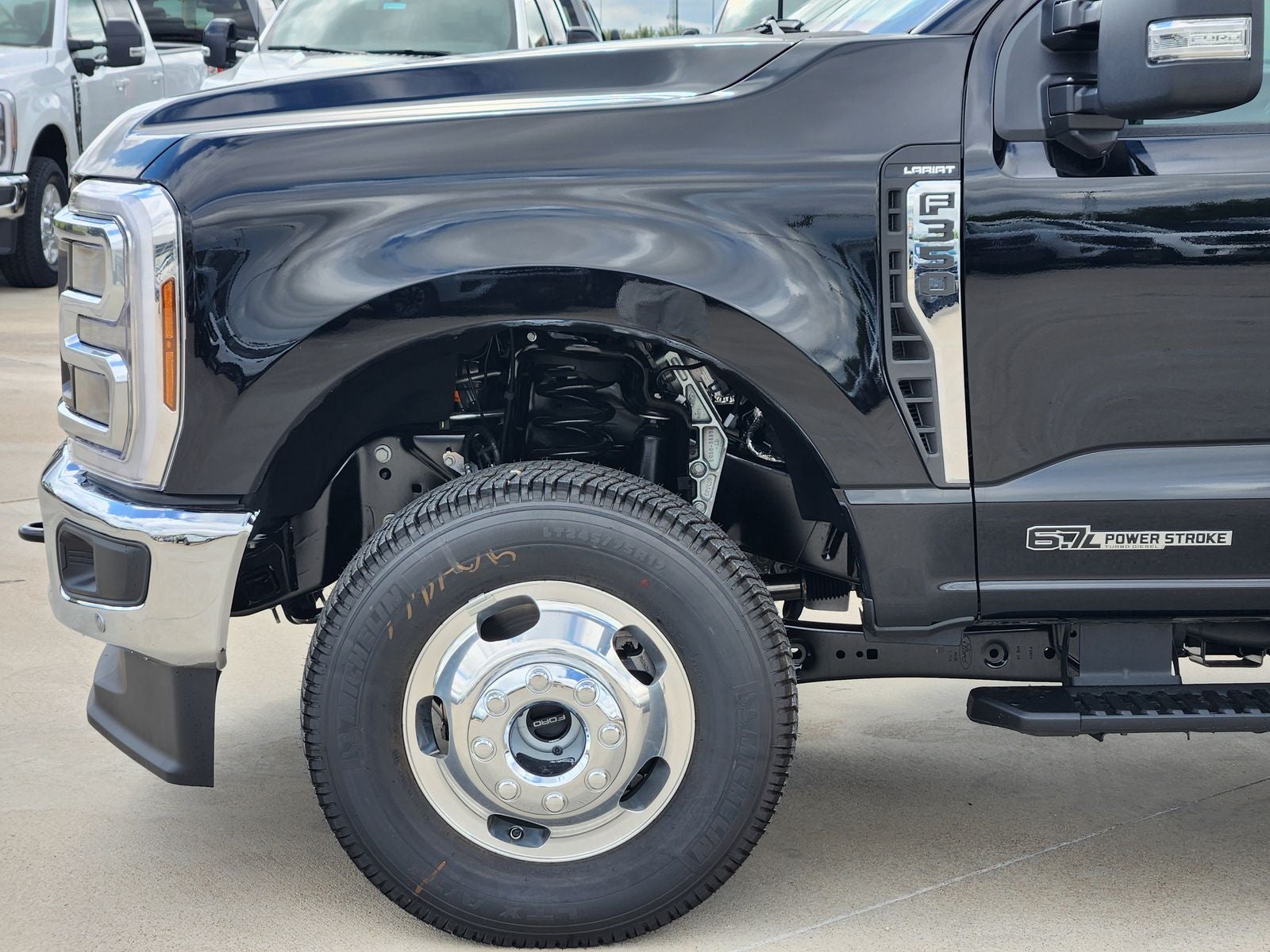 2026 Ford F-350SD Lariat DRW