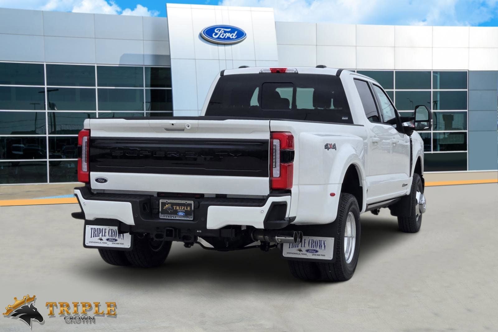 2026 Ford F-350SD Platinum DRW