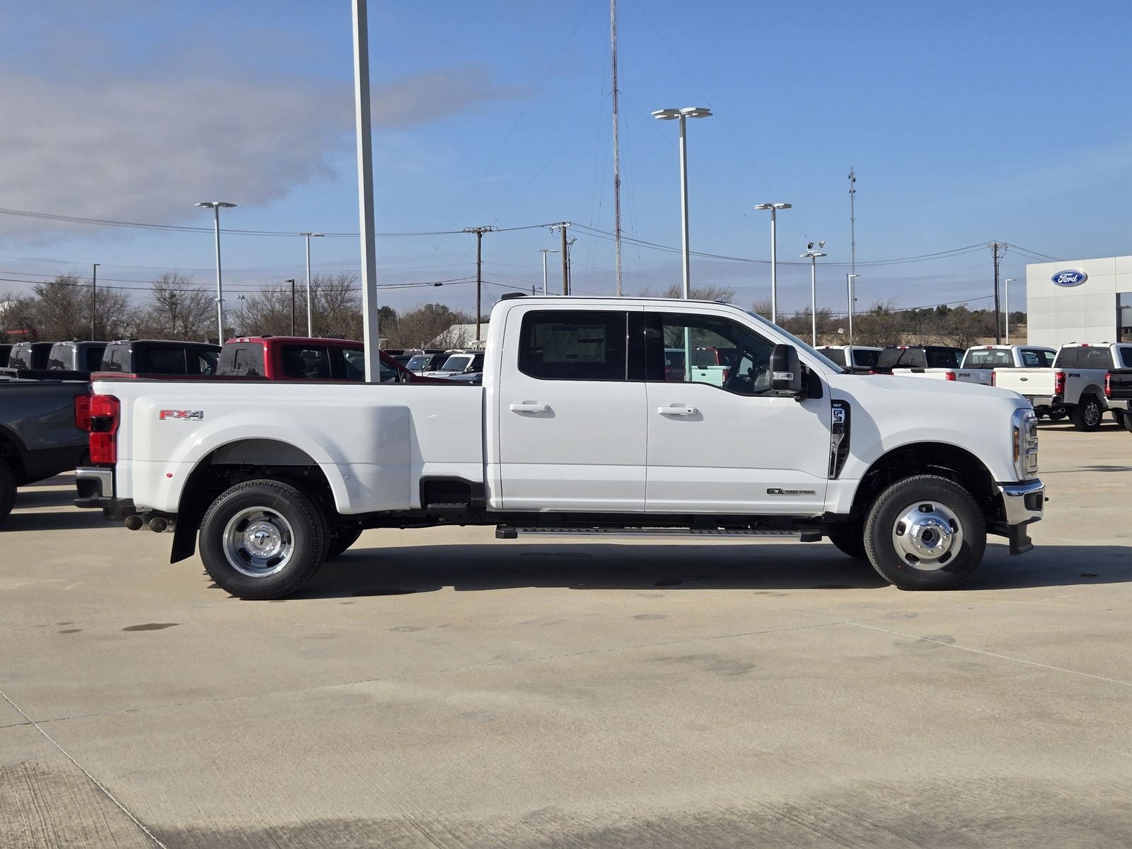 2026 Ford F-350SD XLT DRW