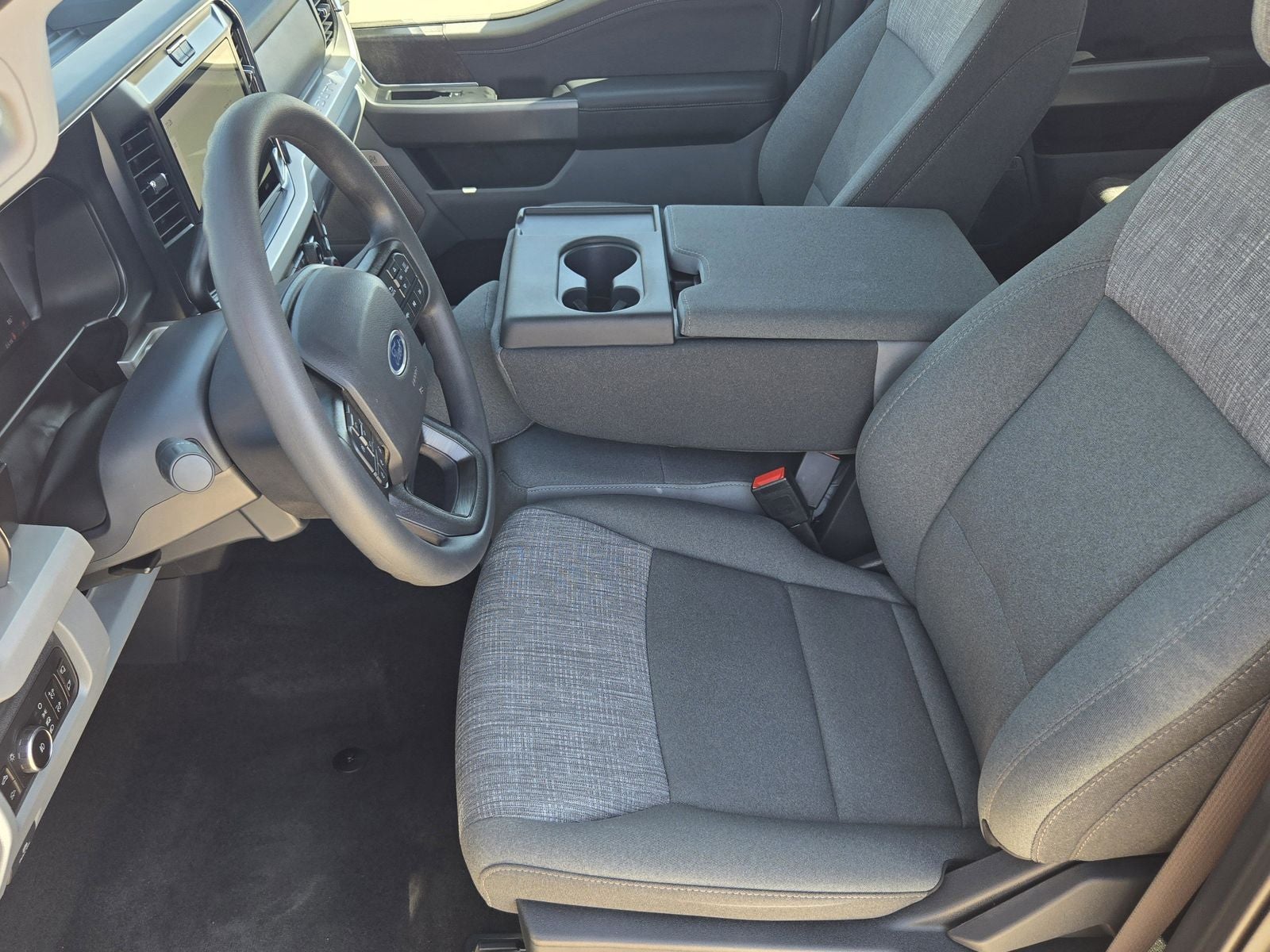 2026 Ford F-350SD XLT DRW