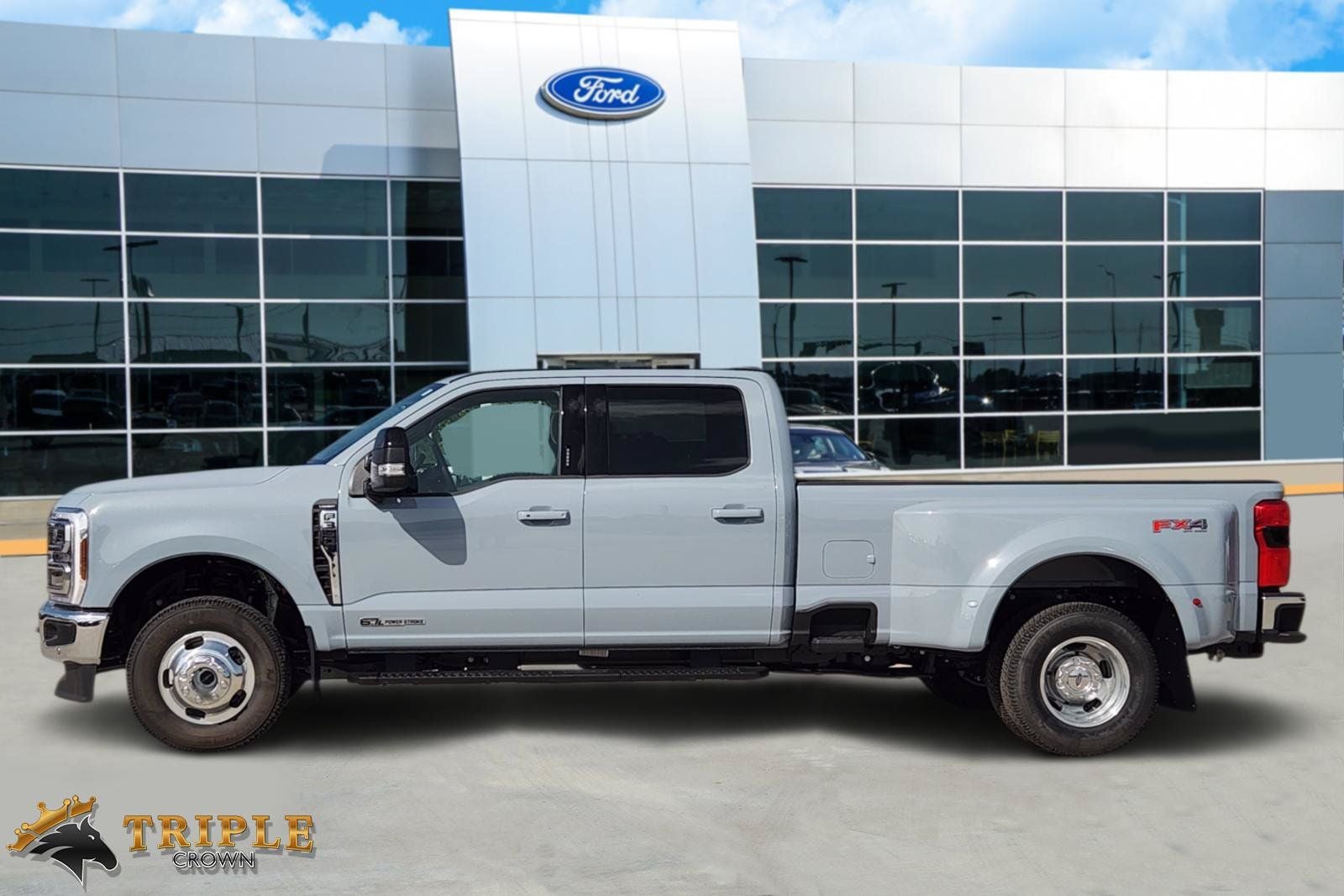 2026 Ford F-350SD Lariat DRW