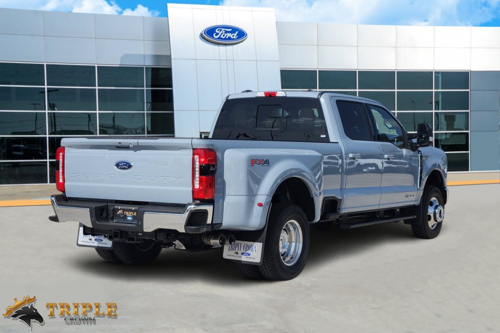2026 Ford F-350SD Lariat DRW