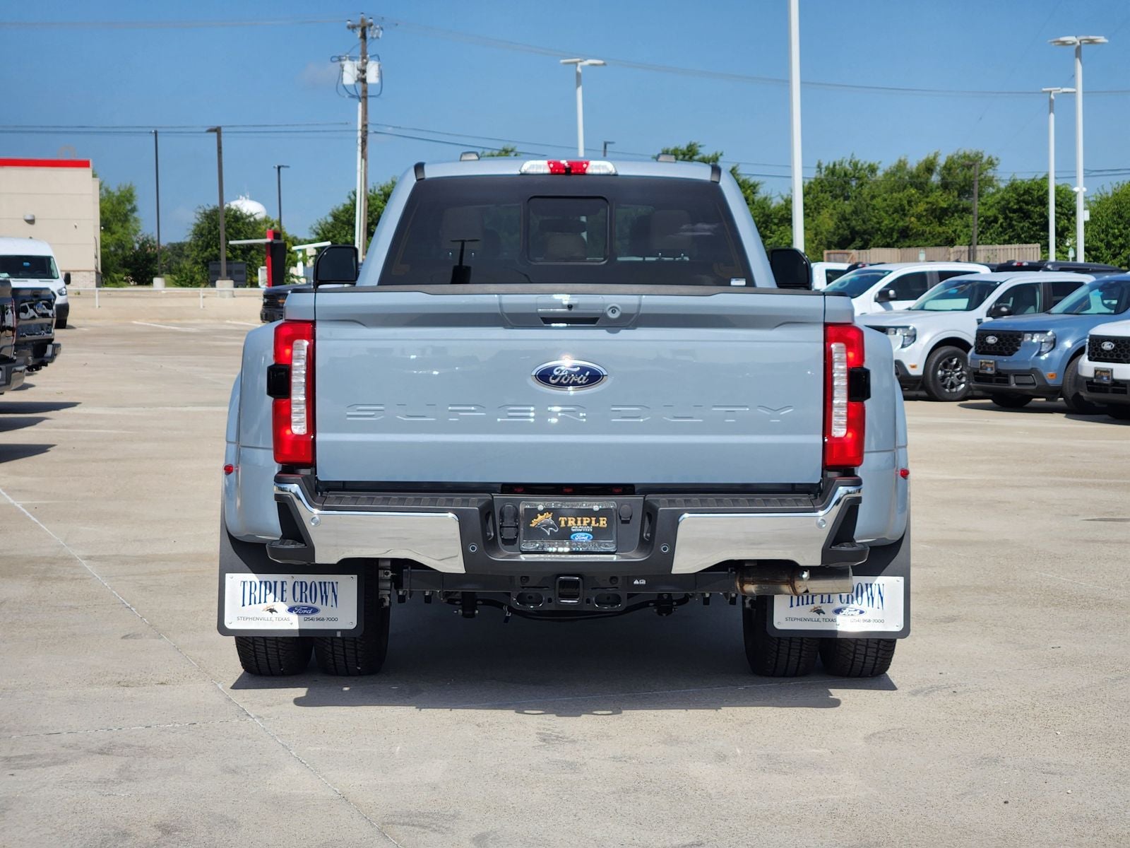 2026 Ford F-350SD Lariat DRW