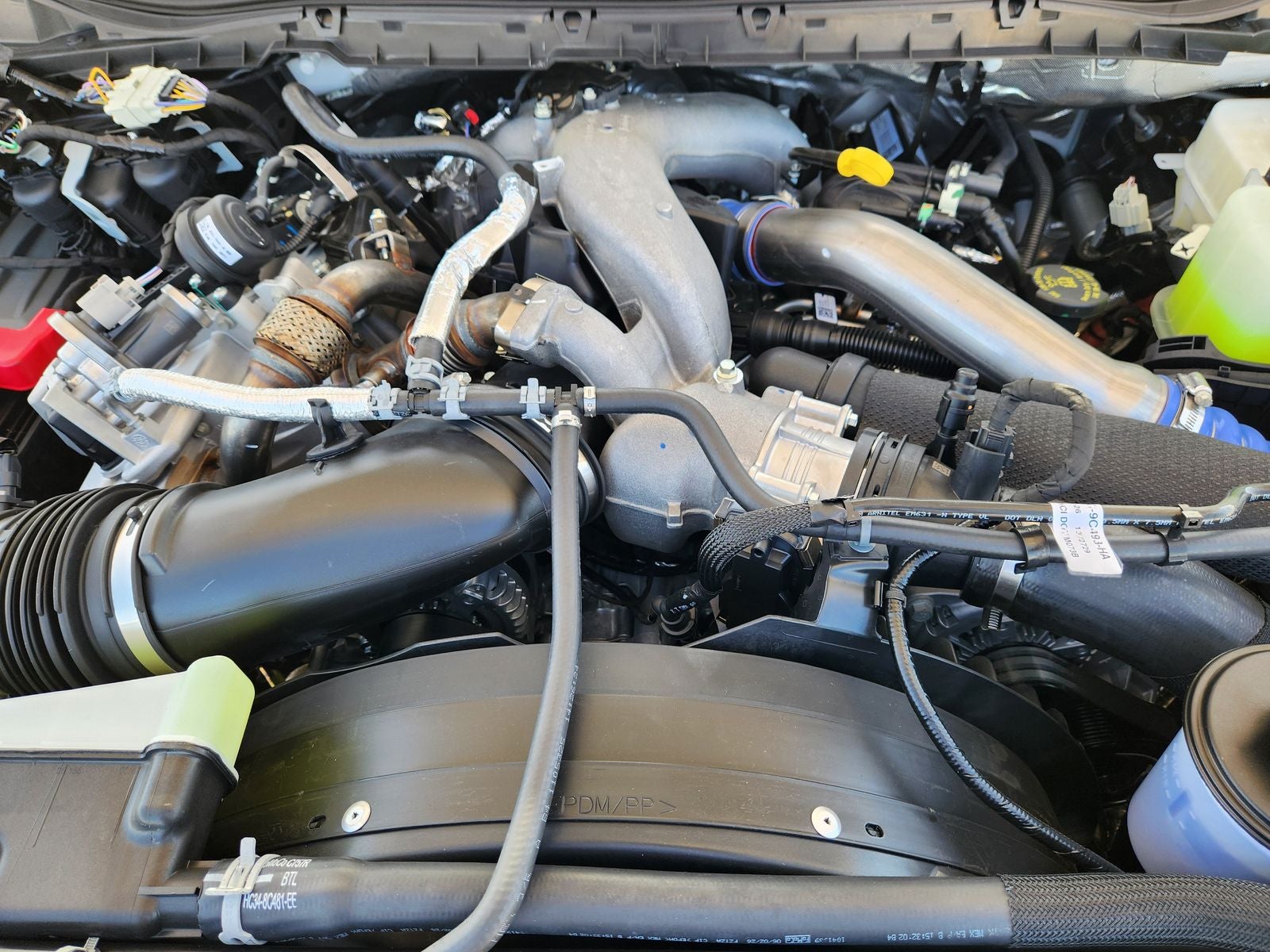 2026 Ford F-350SD Lariat DRW