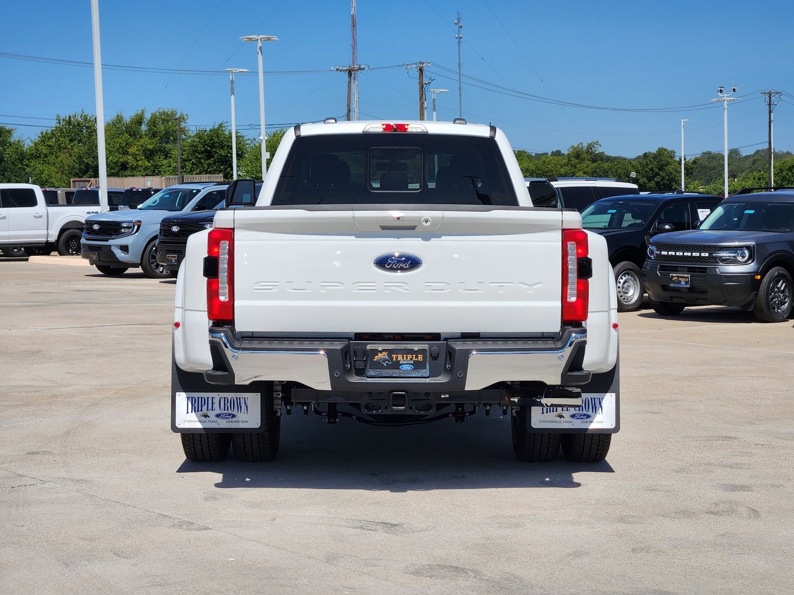 2026 Ford F-350SD Lariat DRW