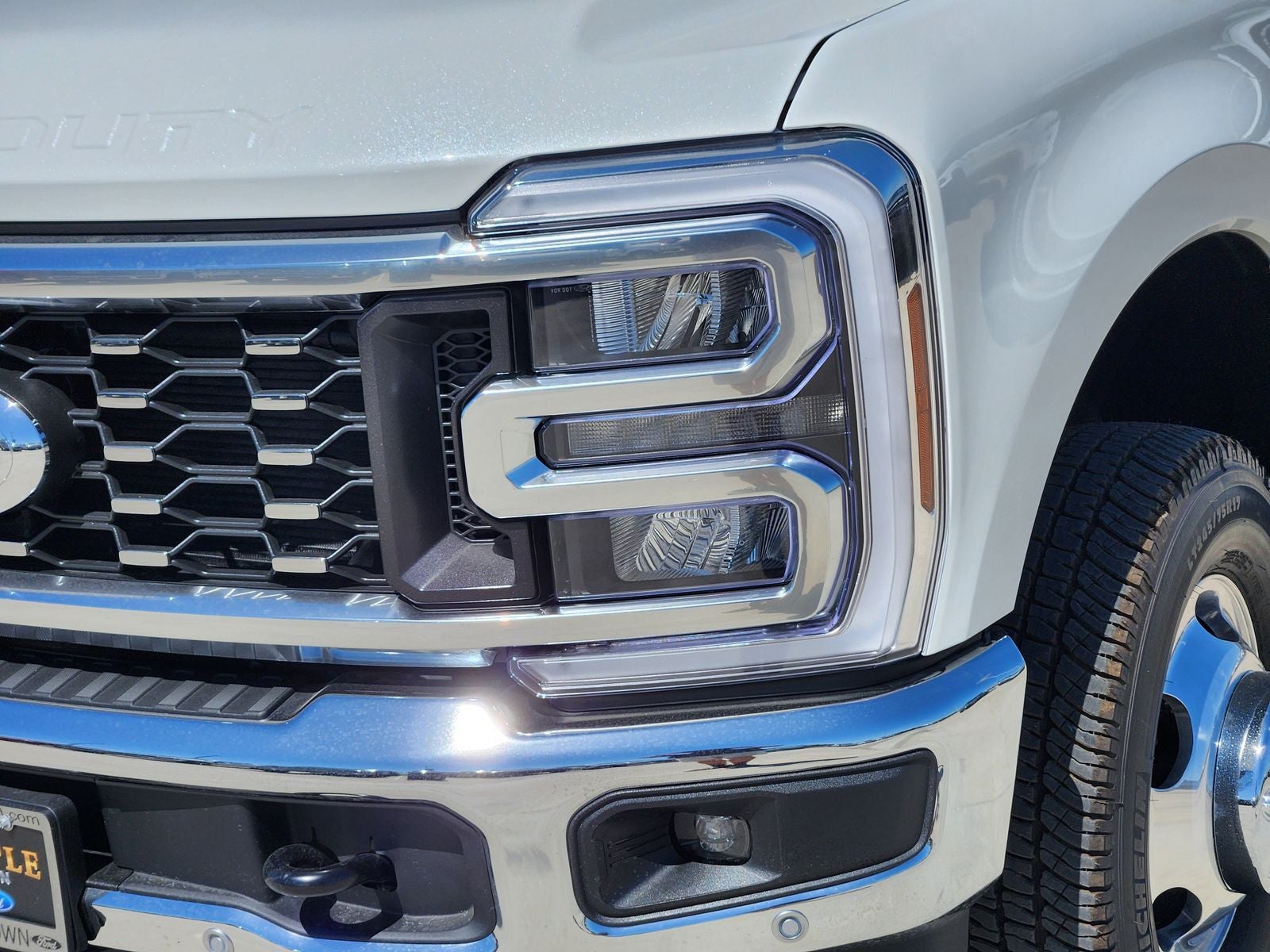 2026 Ford F-350SD Lariat DRW