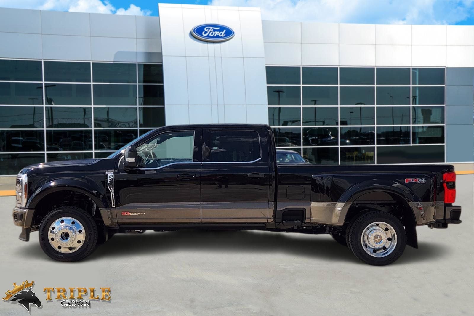 2027 Ford F-450SD King Ranch DRW