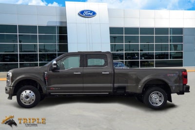 2026 Ford F-450SD Platinum DRW