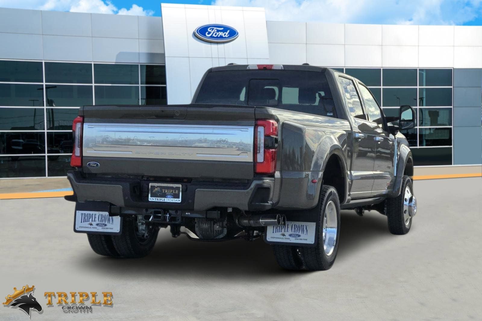 2026 Ford F-450SD Platinum DRW