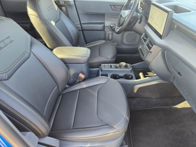 2025 Ford Maverick Lobo Standard