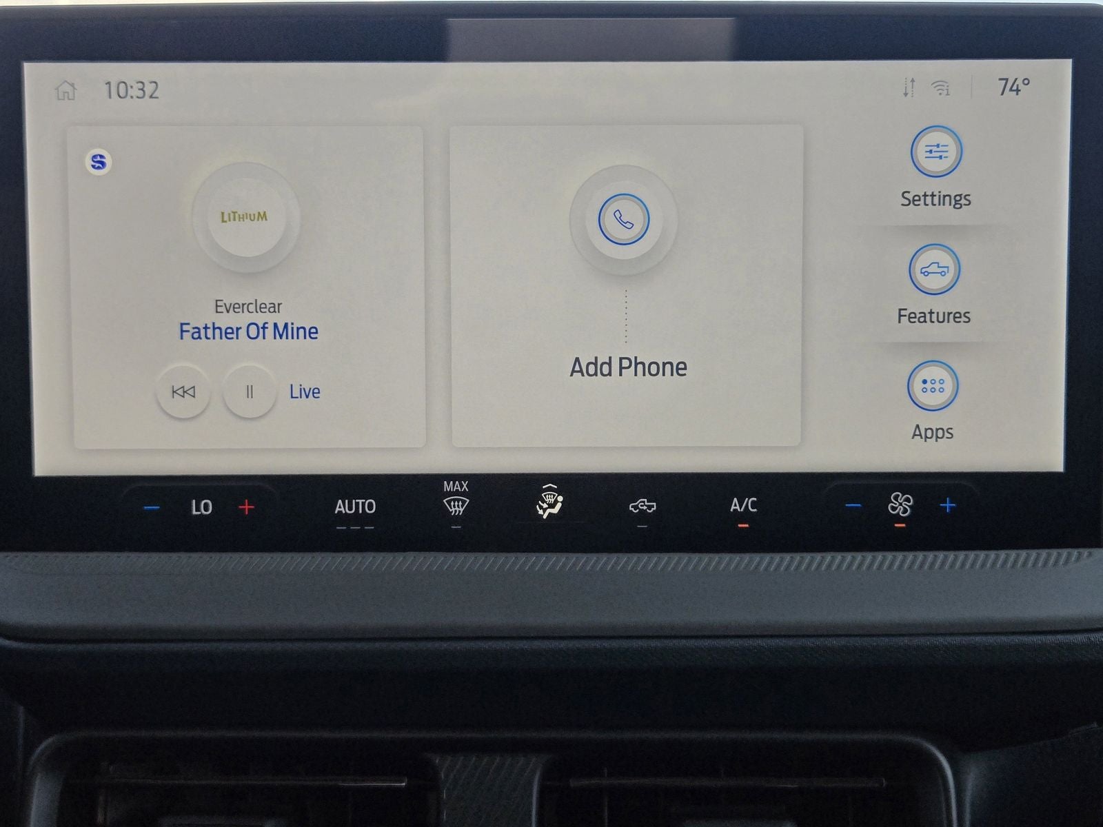 2026 Ford Maverick XL