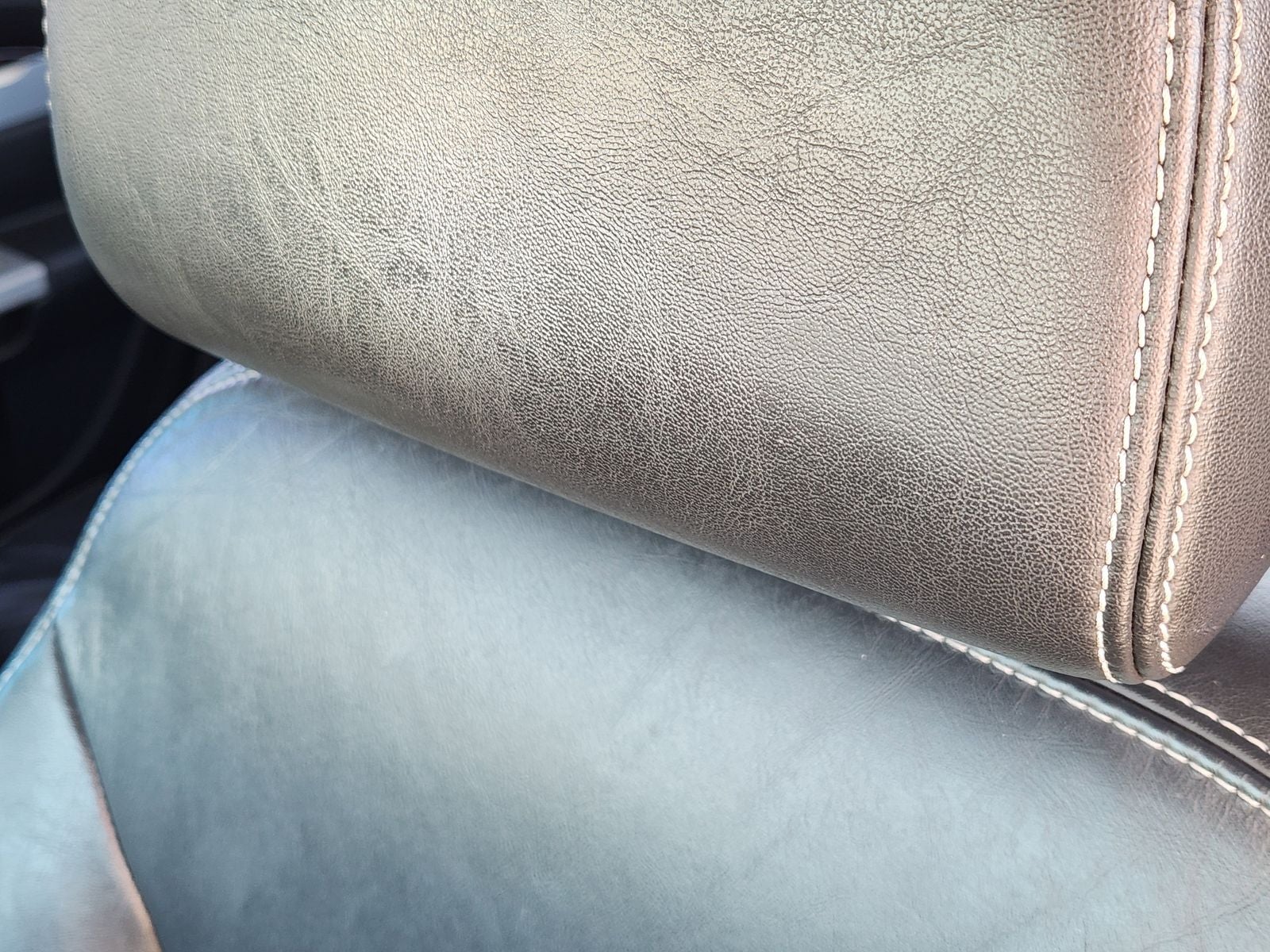 2010 Chrysler Sebring Limited