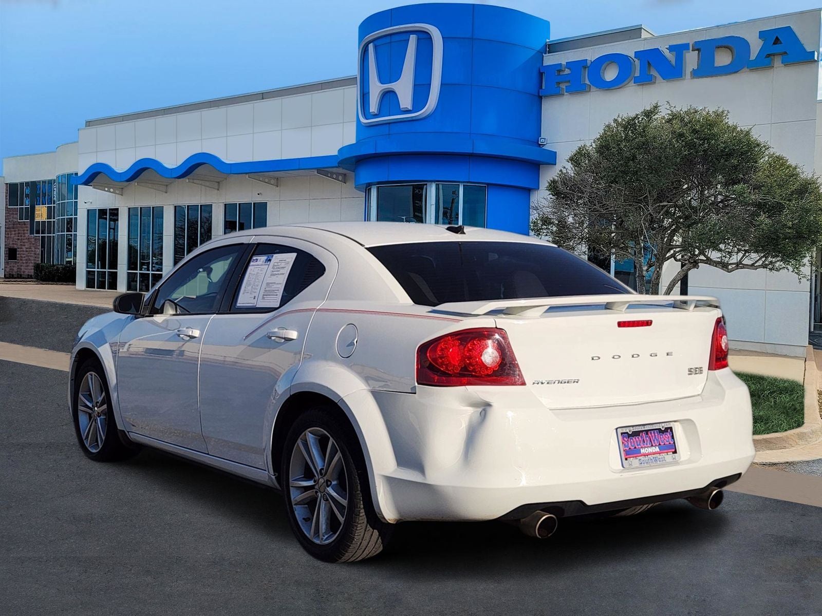 2014 Dodge Avenger SE