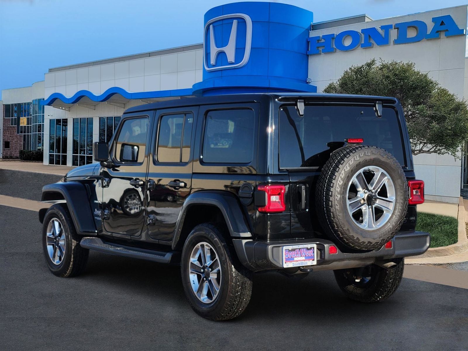 2021 Jeep Wrangler Unlimited Sahara