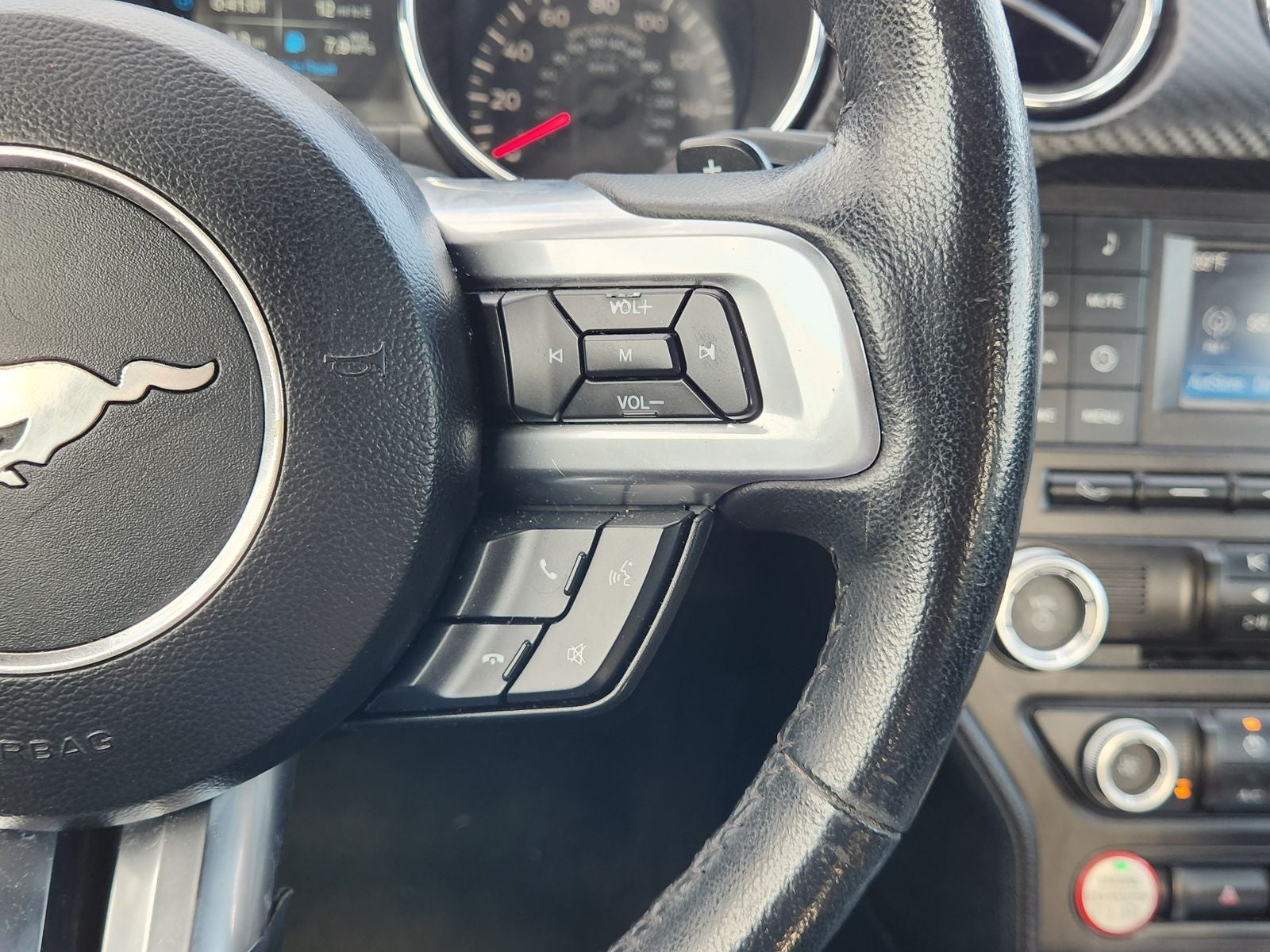 2016 Ford Mustang V6