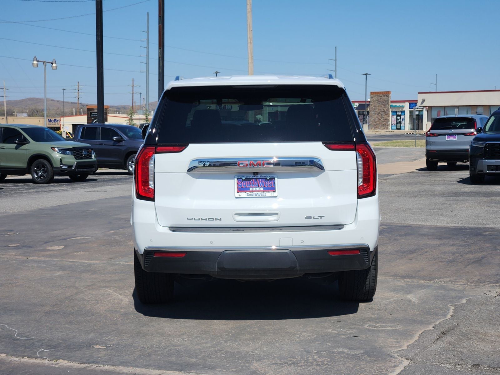 2024 GMC Yukon SLT