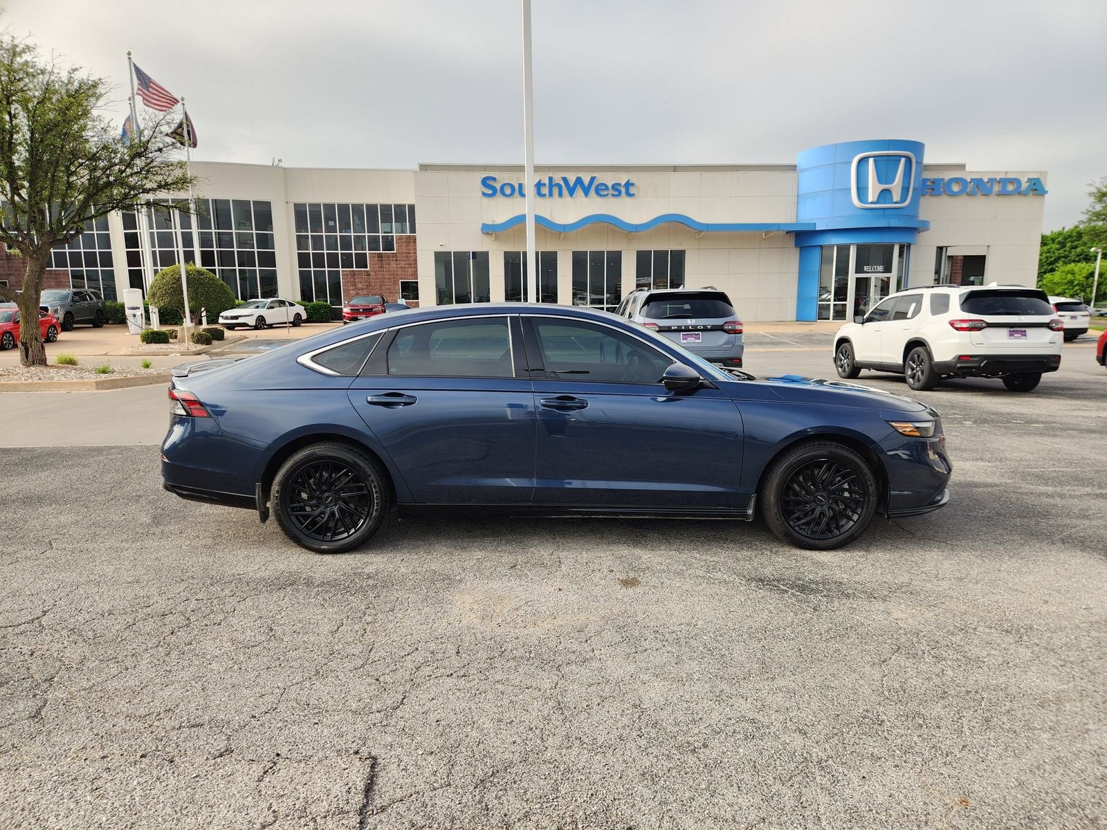 2024 Honda Accord Hybrid EX-L