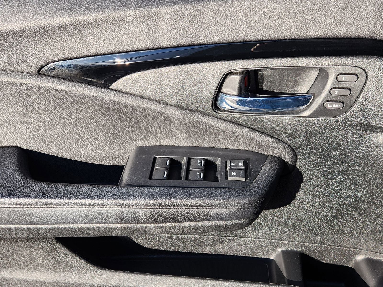 2021 Honda Pilot Touring 8 Passenger