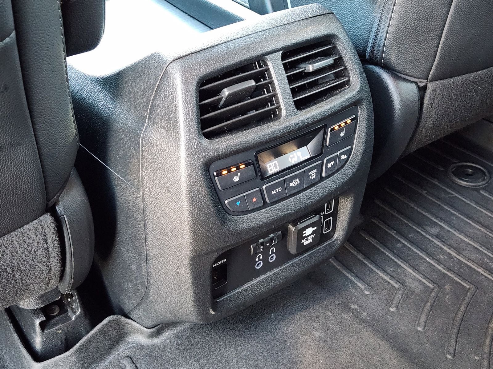 2021 Honda Pilot Touring 8 Passenger