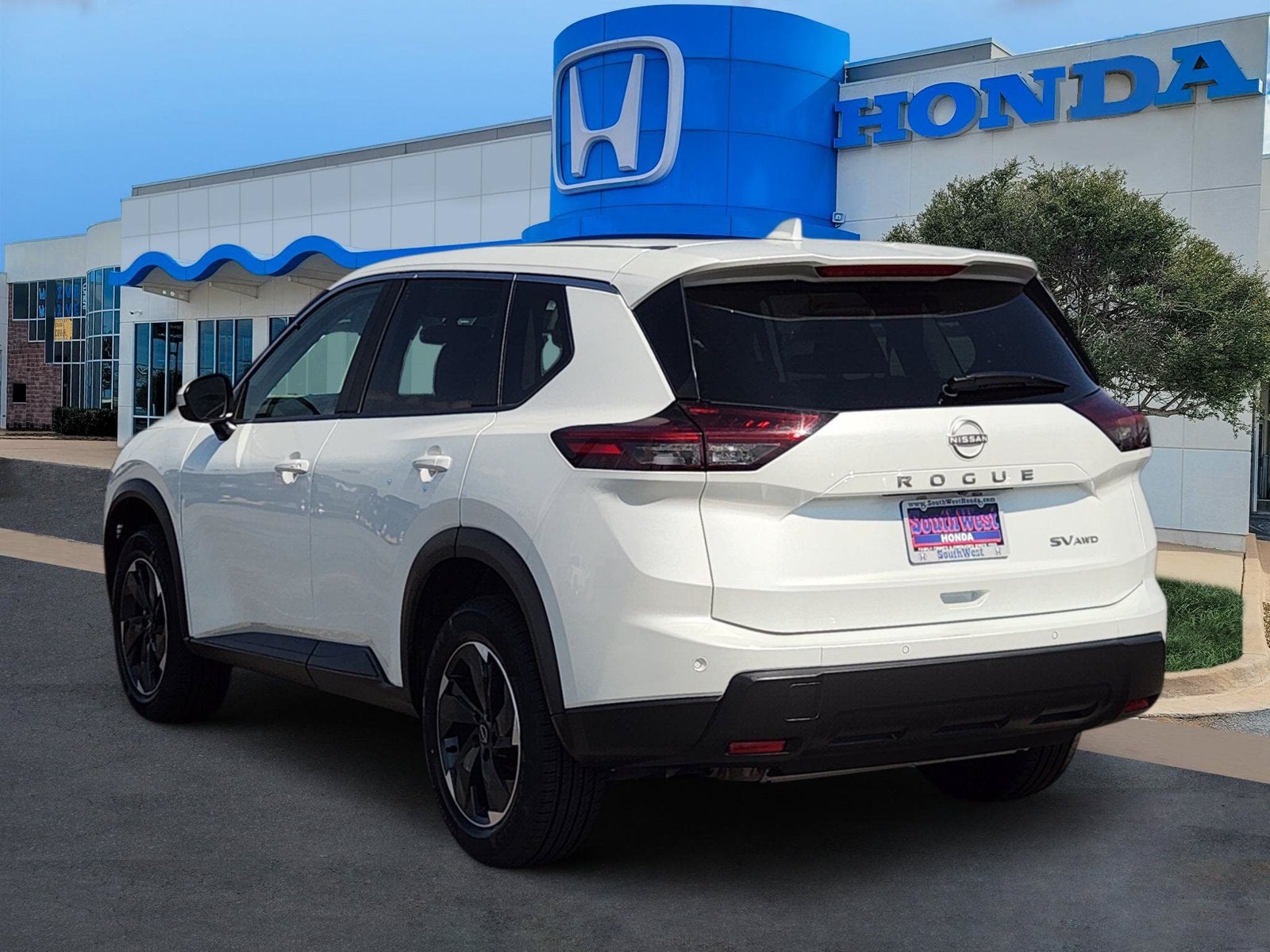 2024 Nissan Rogue SV