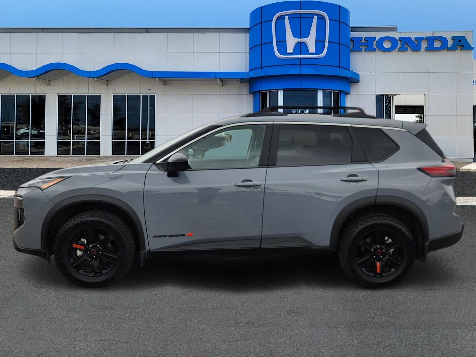 2025 Nissan Rogue Rock Creek