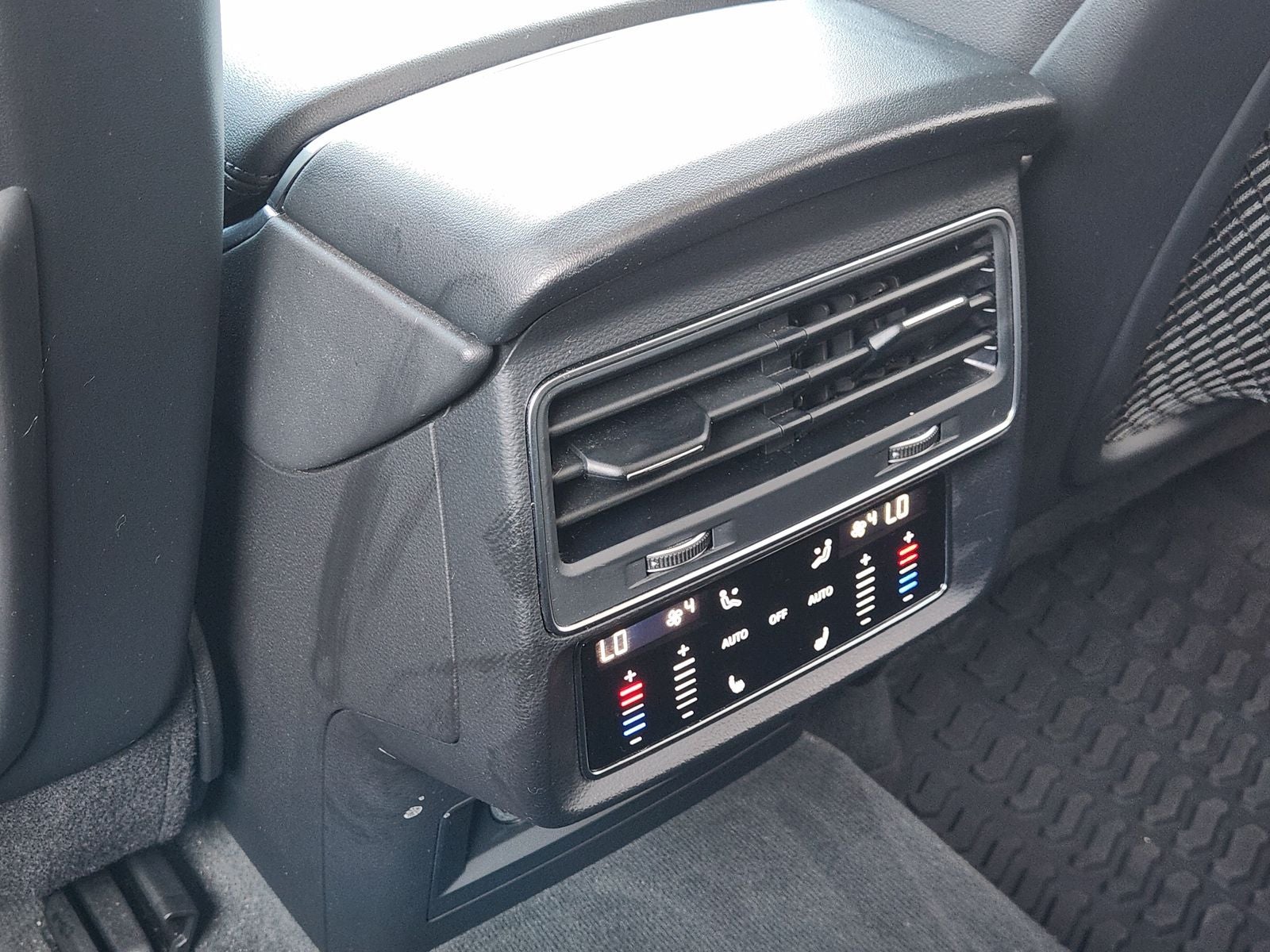 2022 Audi Q7 55 Prestige quattro