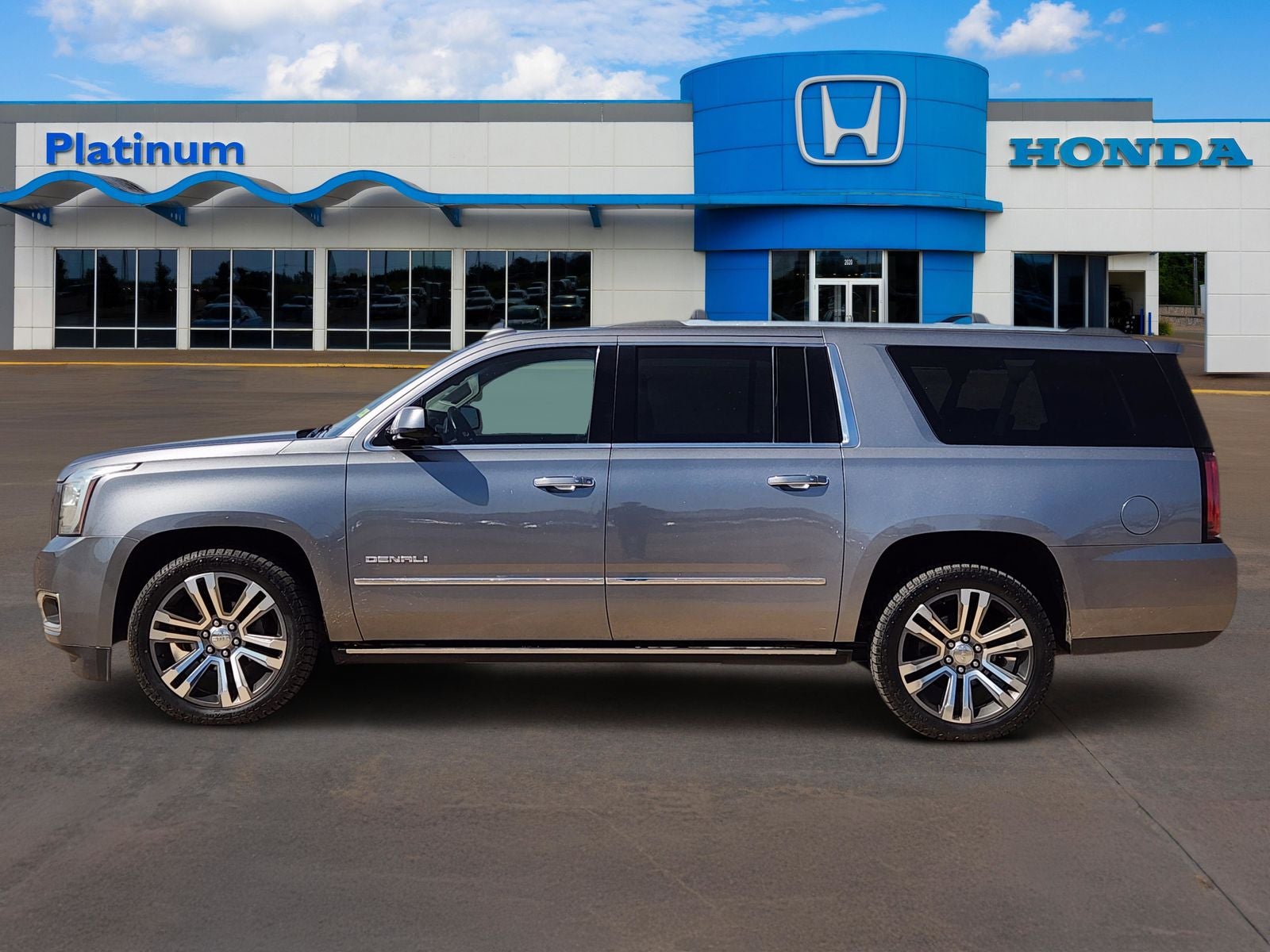 2018 GMC Yukon XL Denali