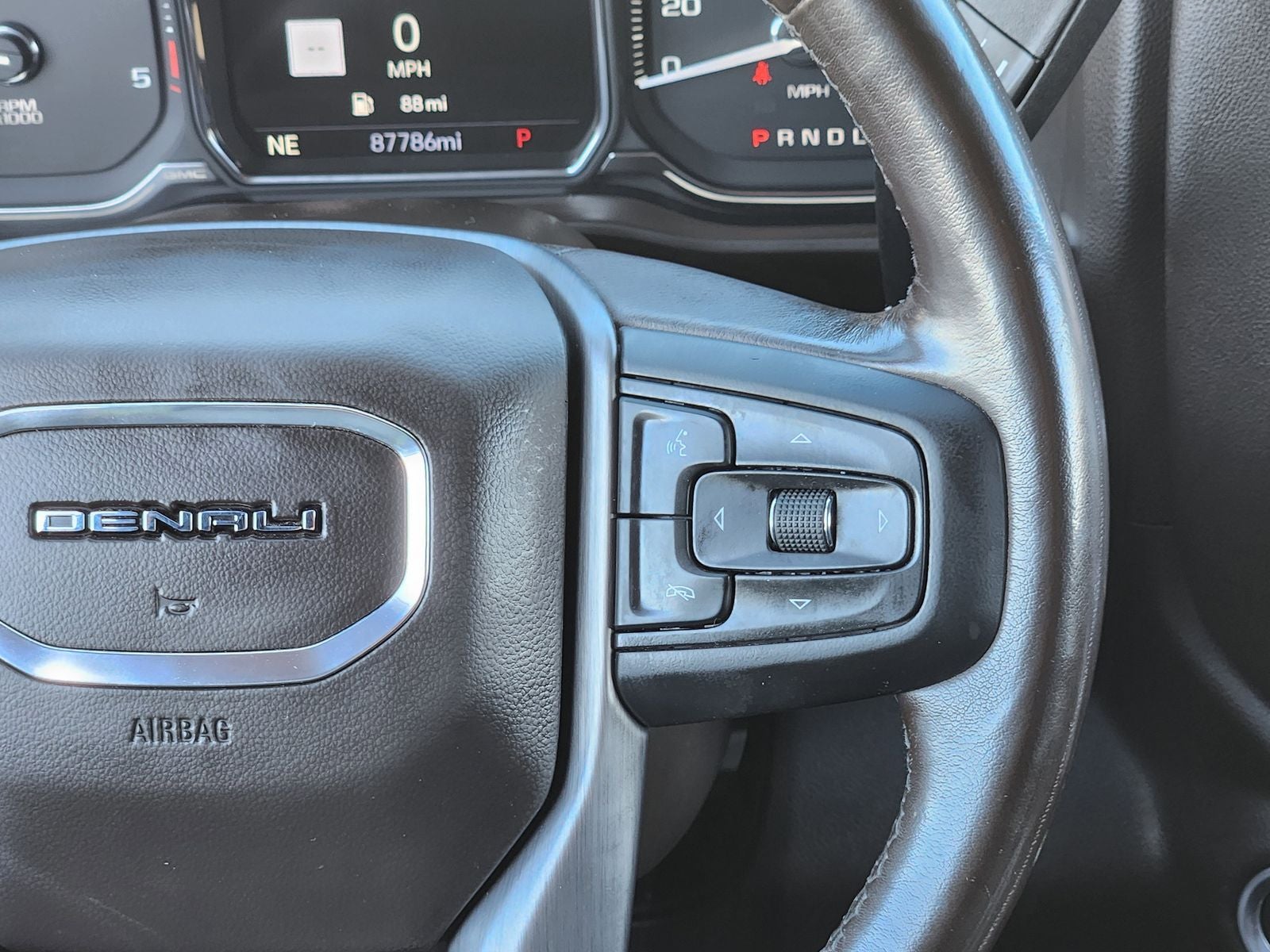 2023 GMC Sierra 2500HD Denali