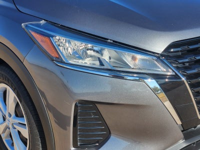2023 Nissan Kicks S