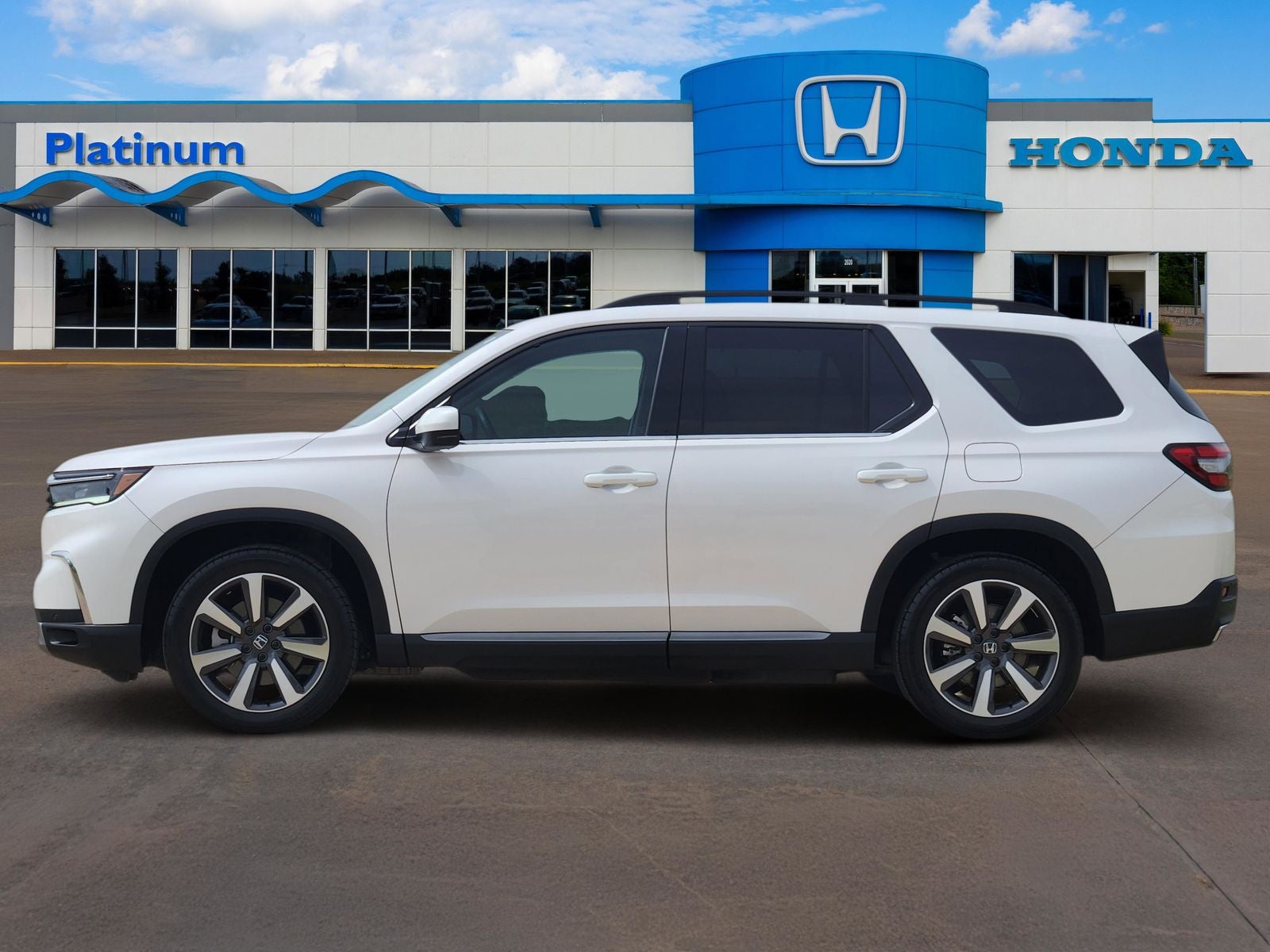 2023 Honda Pilot Touring