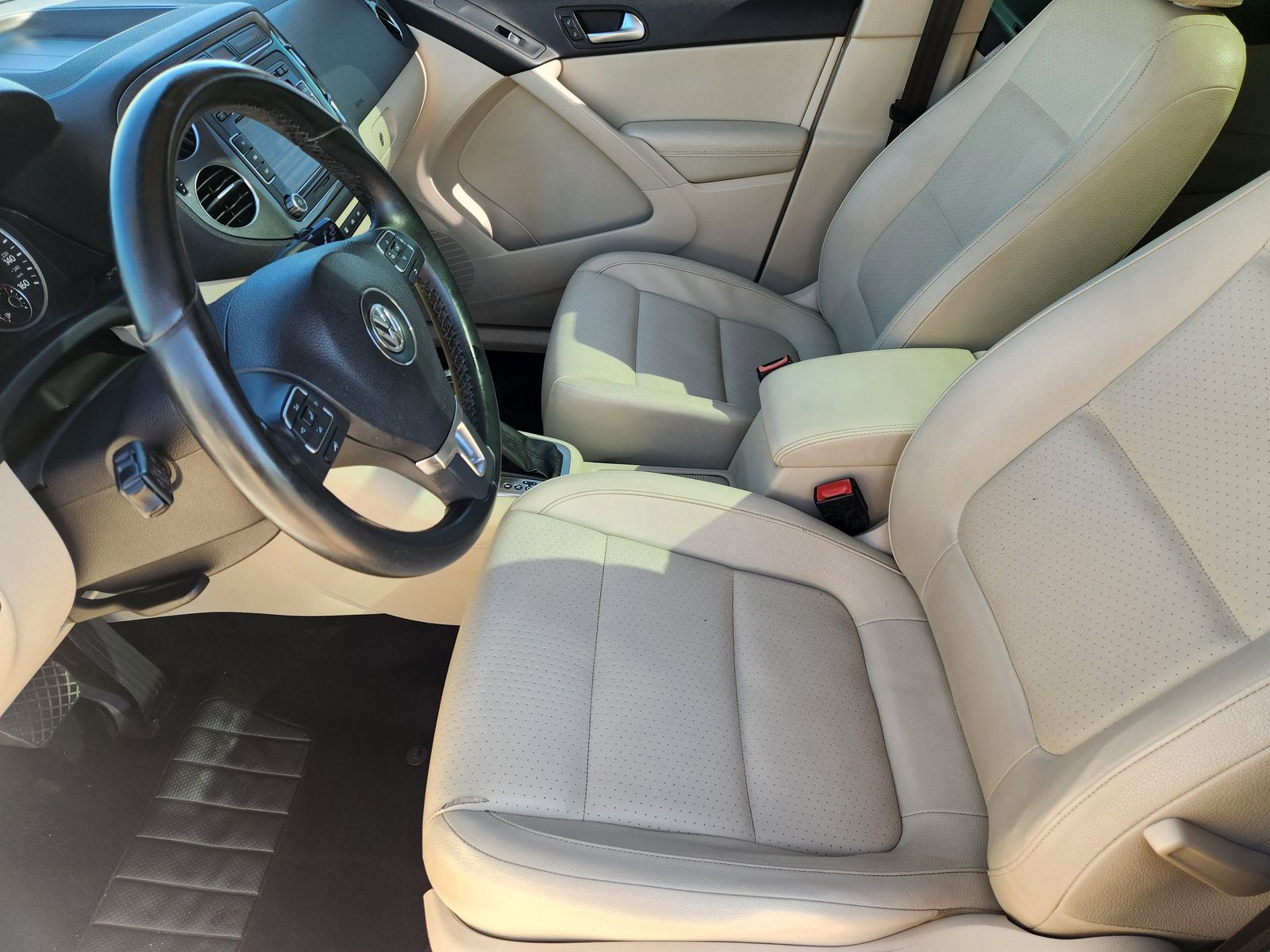 2015 Volkswagen Tiguan SE w/Appearance