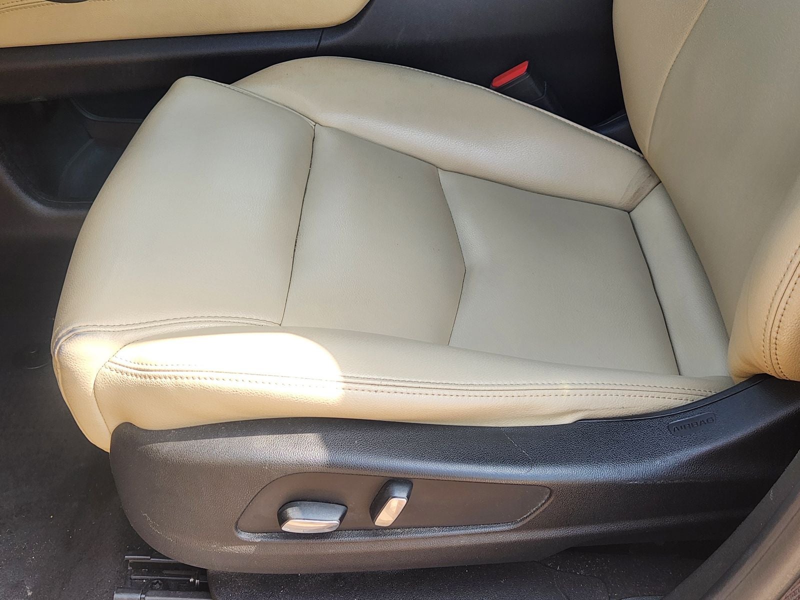 2017 Cadillac XT5 Base