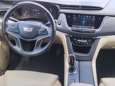 2017 Cadillac XT5 Base