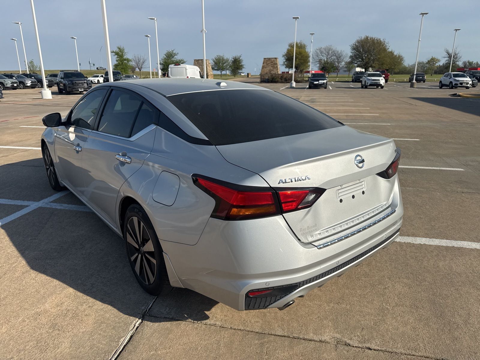 2021 Nissan Altima 2.5 SV