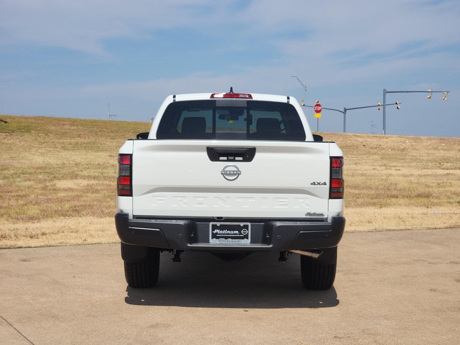 2027 Nissan Frontier S