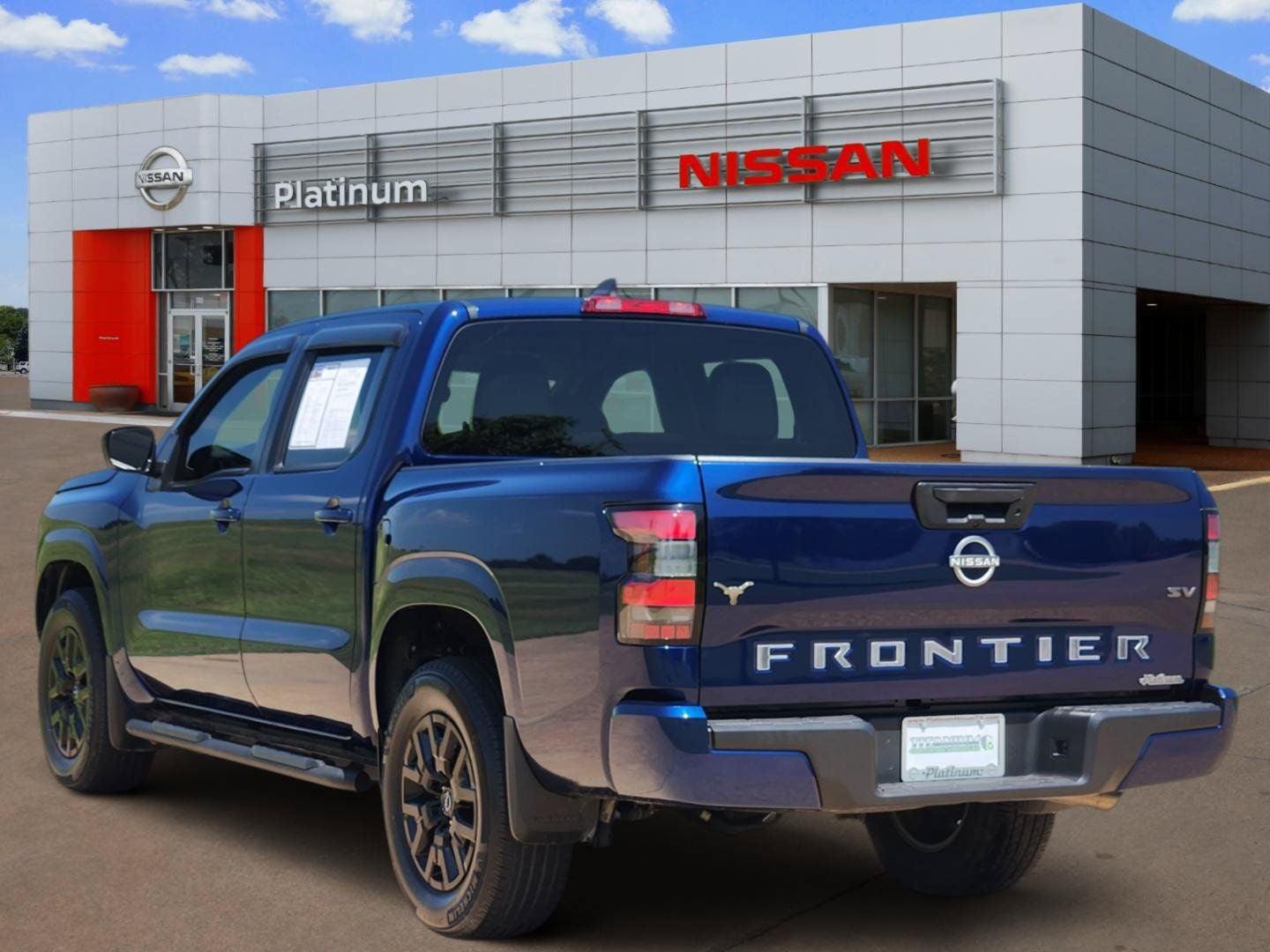2022 Nissan Frontier SV