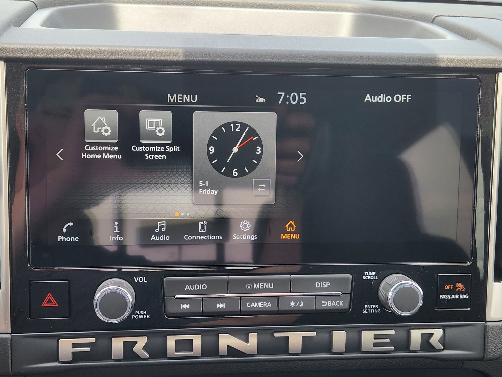 2026 Nissan Frontier SV