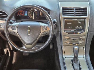 2013 Lincoln MKX Base