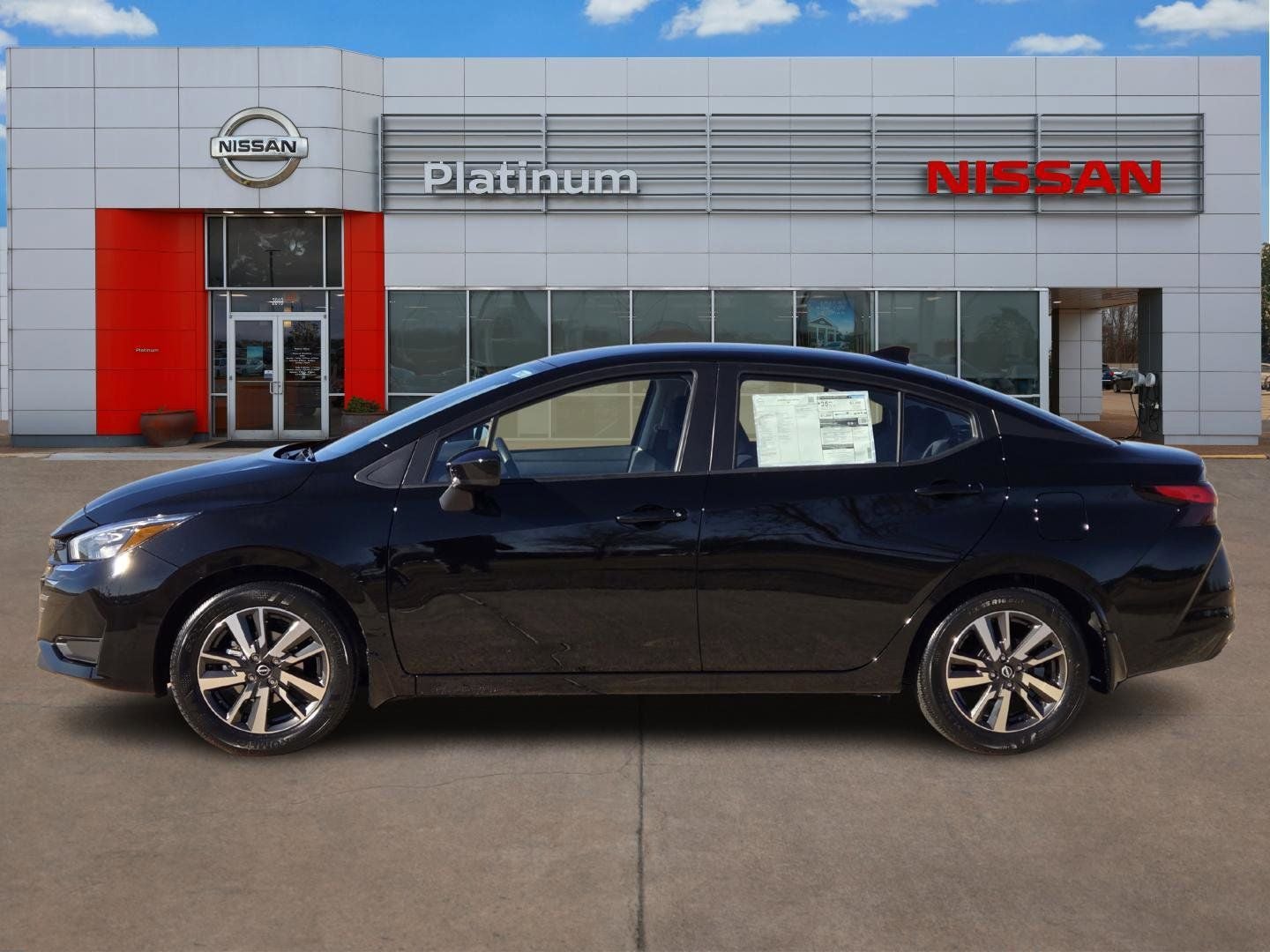 2025 Nissan Versa 1.6 SV