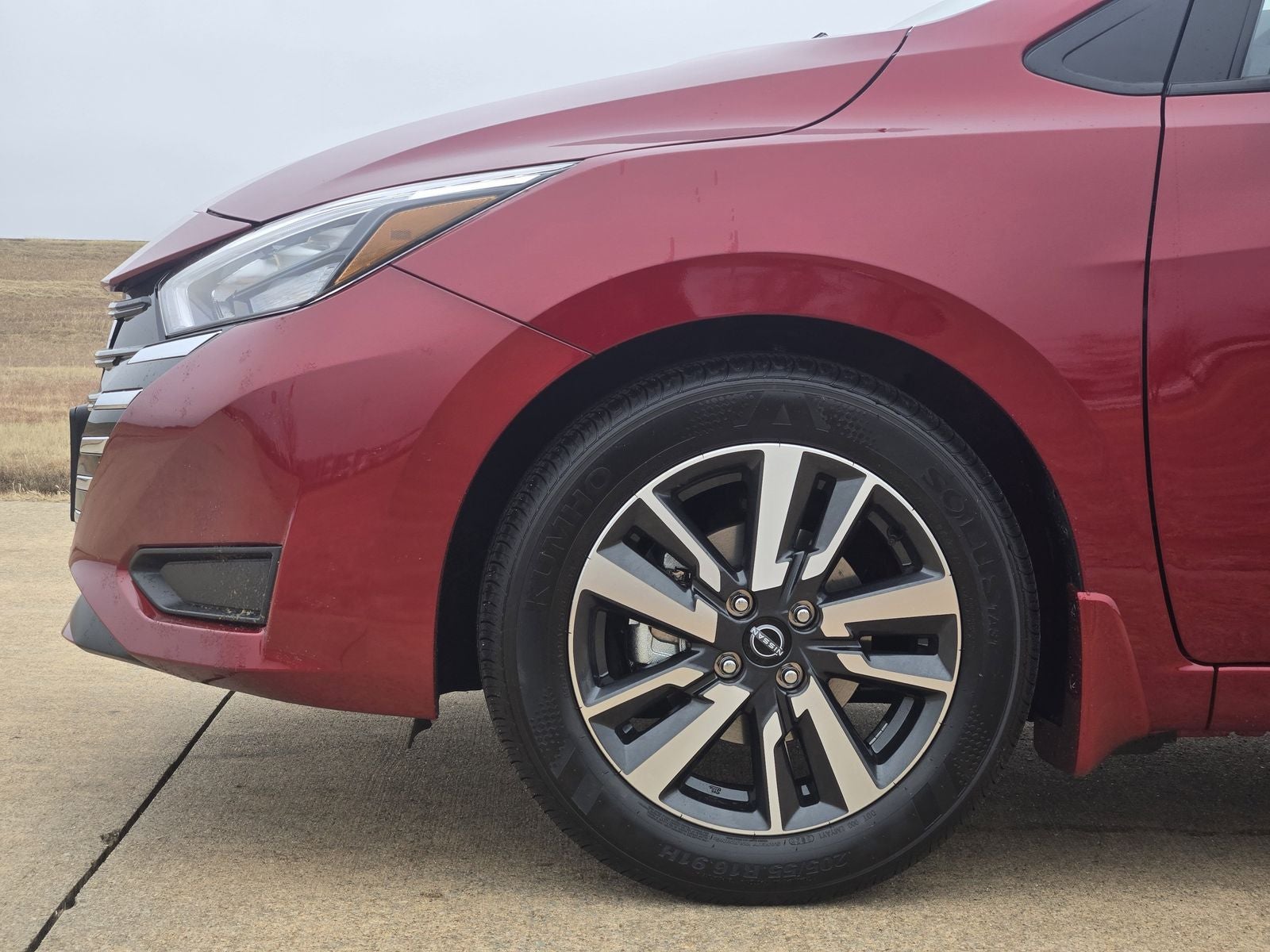 2025 Nissan Versa 1.6 SV