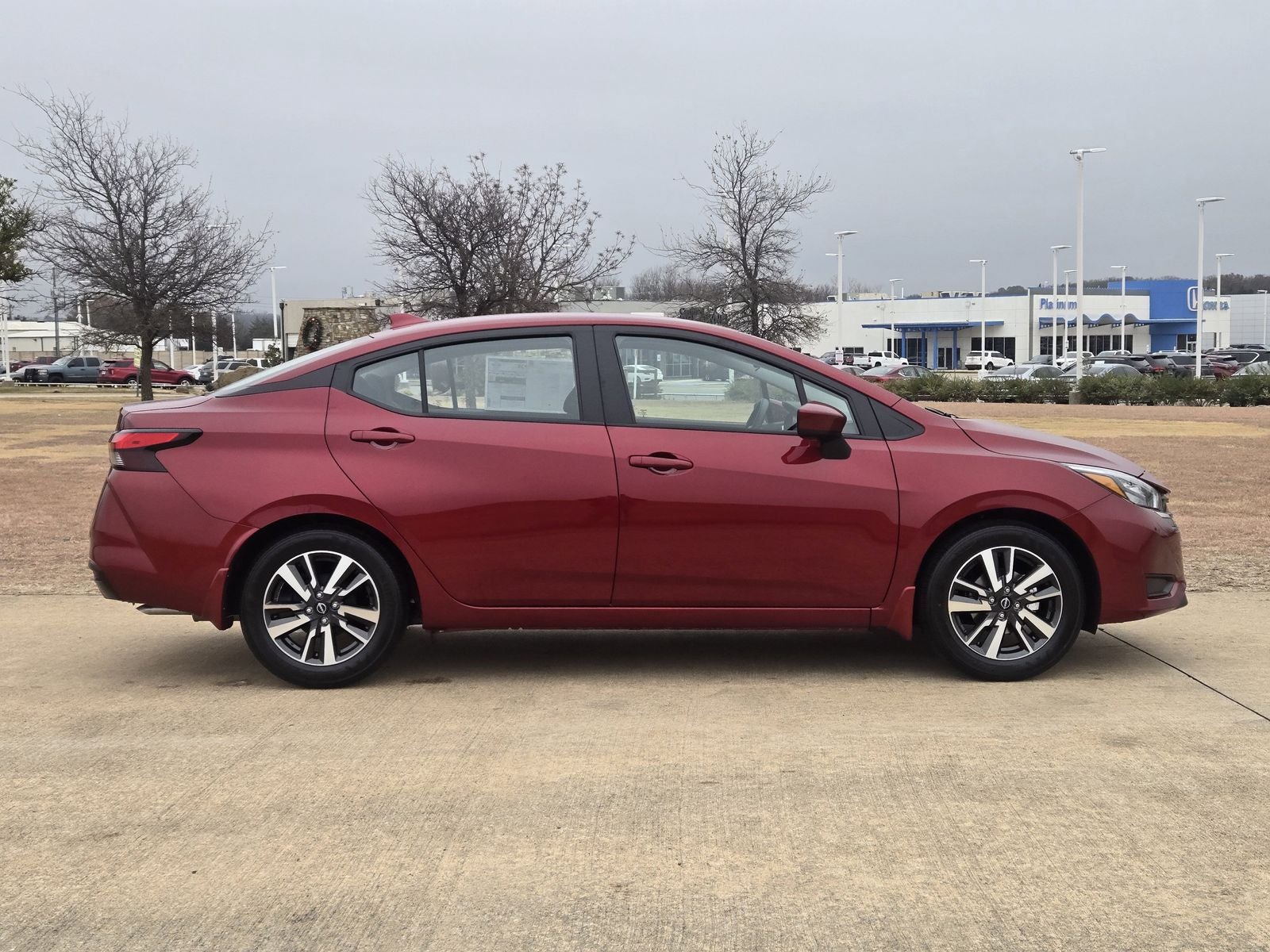 2025 Nissan Versa 1.6 SV