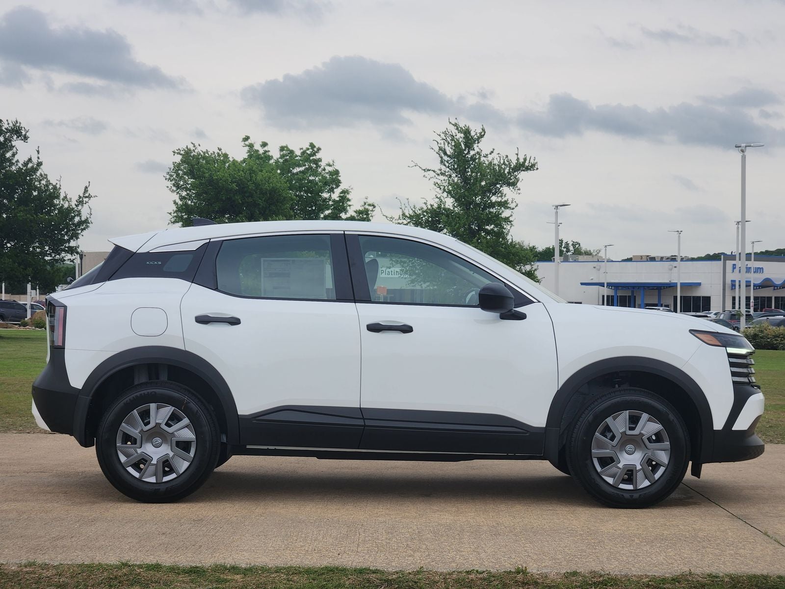 2026 Nissan Kicks S