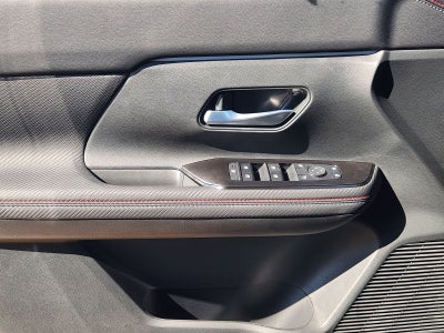 2027 Nissan Kicks SR